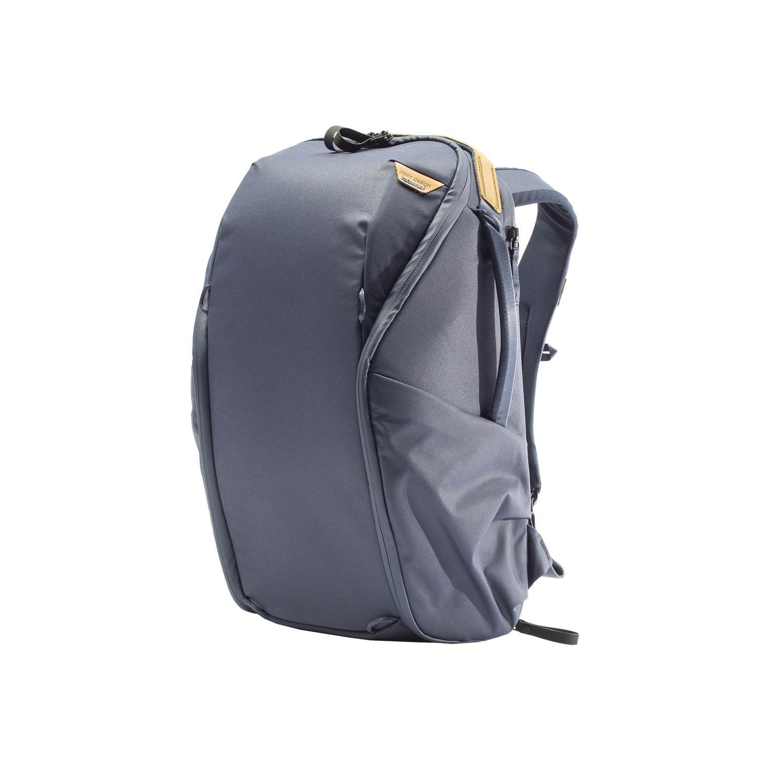 Läs mer om Everyday Backpack 15L Zip v2 Midnight